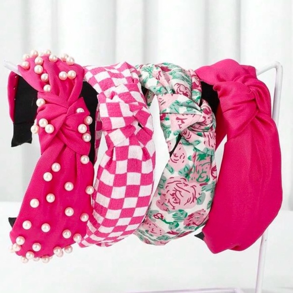 Valentine’s Day headbands NWT PACK OF 4 (pack 1 of 4 red or pack 2 of 4 pink) - Picture 6 of 7